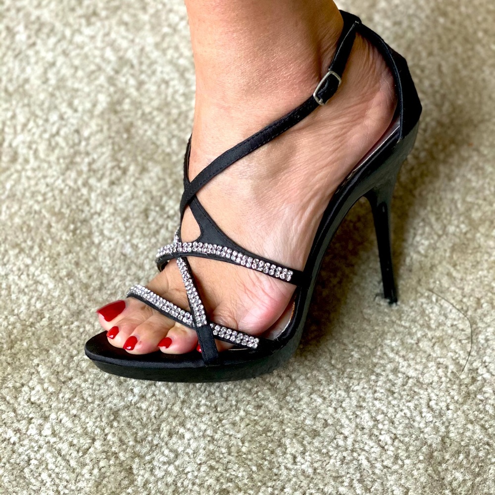 High heels 3x20